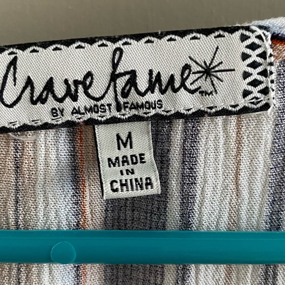 Crop Top Blouse - Picture 2 of 2